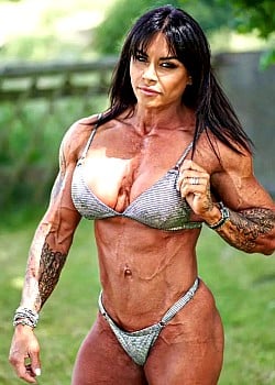 Louise Plumb
